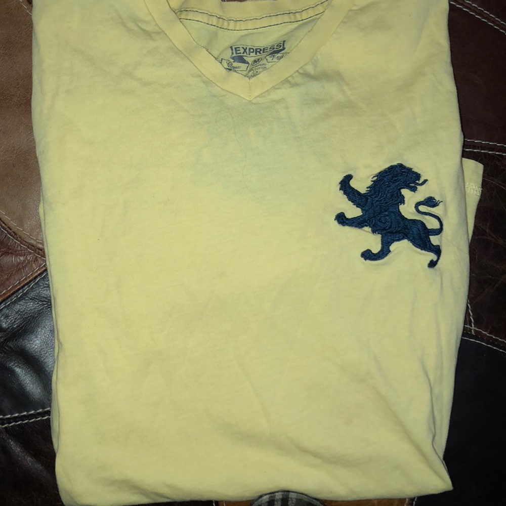 Express shirt
